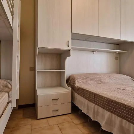 アパート Peaceful Seaside Flat With Pool In