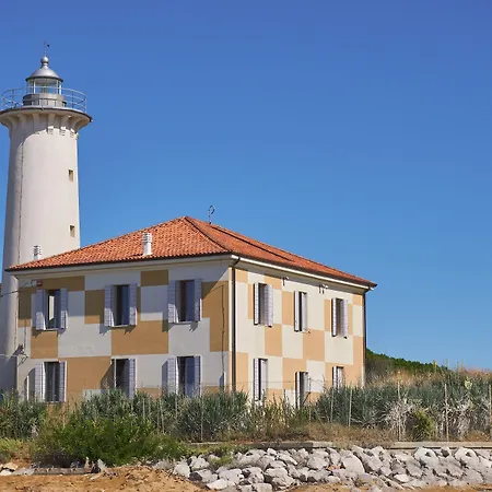 Peaceful Seaside Flat With Pool In Daire Bibione