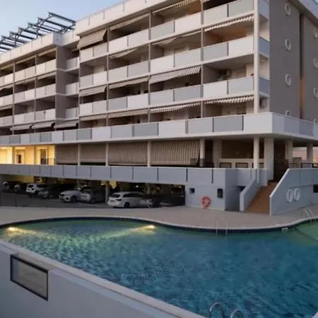 Daire Peaceful Seaside Flat With Pool In