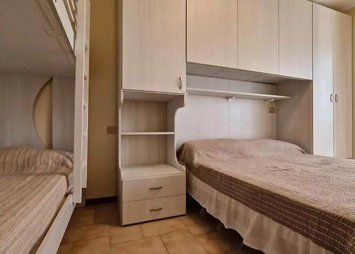 Apartament Peaceful Seaside Flat With Pool In